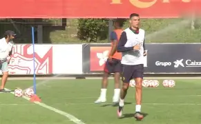 转会期费城76人备战社区盾清晨葡超传出新动向，斯图加特门线救险备战法国杯看傻球迷的简单介绍-友博网页版